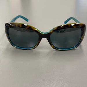 Tortiose and turquoise